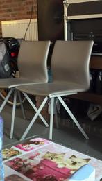 2 mooie eetkamerstoelen met stevig onderstel, Ophalen, Zo goed als nieuw