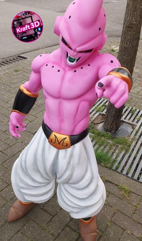 Statue diverse taille réelle sur commande - Kid Buu 150 cm, Verzamelen, Beelden en Beeldjes, Zo goed als nieuw, Ophalen