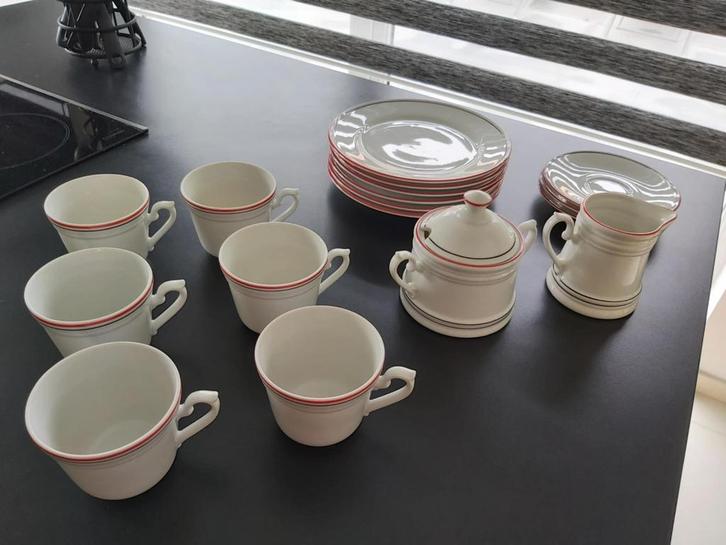 RHEINKRONE - Service en porcelaine fine, Huis en Inrichting, Keuken | Servies, Porselein, Ophalen
