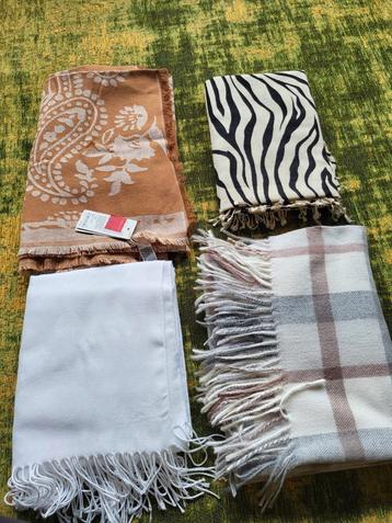 4 sjaals (dames), Esprit en andere merken