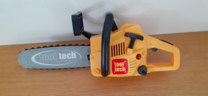 tronçonneuse avec lunettes de protection de ToolTech, Enfants & Bébés, Jouets | Autre, Comme neuf, Garçon ou Fille, Enlèvement ou Envoi