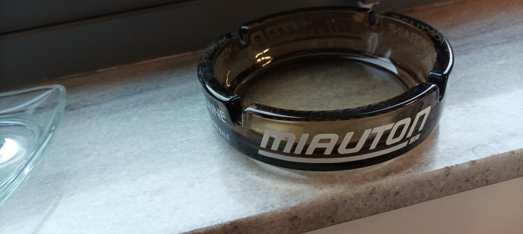 CENDRIER PUBLICITAIRE VERRERIE- PORCELAINE MIAUTON Suisse, Enlèvement ou Envoi, Utilisé