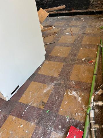 Oude betegelde kavel px le m2 15 eur, Doe-het-zelf en Bouw, Tegels, Ophalen of Verzenden