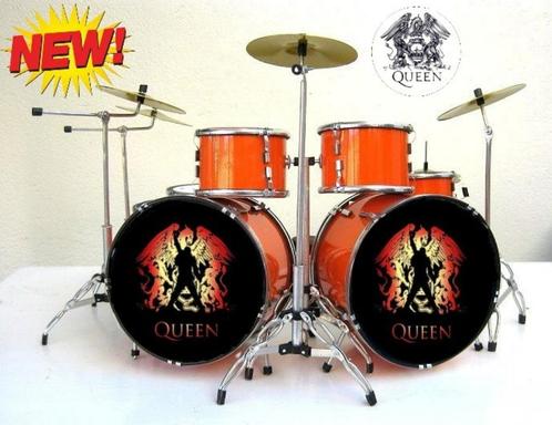 NEW ! EXCLUSIEF miniatuur drumstel QUEEN Luxe uitvoering, du, Verzamelen, Muziek, Artiesten en Beroemdheden, Nieuw, Instrument of Accessoires