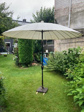Te koop 45€ beschikbaar voor biedingen