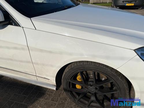 MERCEDES E KLASSE W212 wit 149 rechts voorscherm 2009-2013, Auto-onderdelen, Carrosserie, Spatbord, Mercedes-Benz, Gebruikt, Ophalen of Verzenden