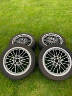 Velg + band 225/45 R17 komen van vw golf 5, Auto-onderdelen, Banden en Velgen, Ophalen, Gebruikt, Banden en Velgen, 17 inch