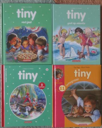 4 TINY bundels boeken  beschikbaar voor biedingen