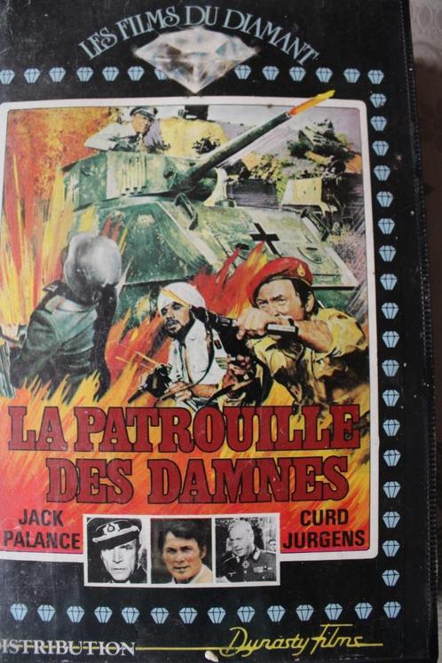 VHS - LA PATROUILLE DES DAMNES - GUERRE - 1977- curd jurgens, Cd's en Dvd's, VHS | Film, Gebruikt, Actie en Avontuur, Vanaf 12 jaar
