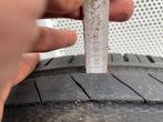 255 40 R19 100Y xl zijn nog goed, Gebruikt, 255 mm, Band(en), Personenwagen