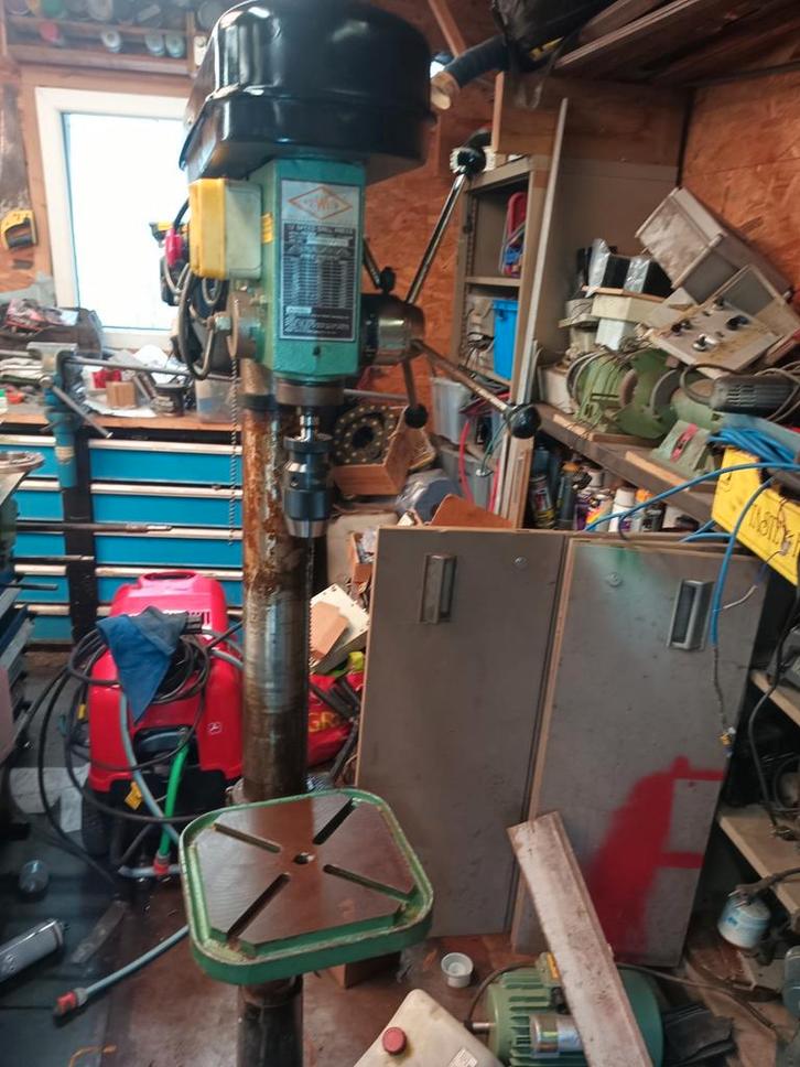 Vloermodel kolomboormachine REWER 220v topmodel, Doe-het-zelf en Bouw, Gereedschap | Boormachines, Boormachine, Ophalen