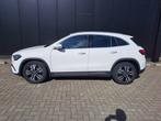 Mercedes-Benz GLA 180 Luxury Line | Distronic | 360° Parkee, Auto's, Mercedes-Benz, Stof, Gebruikt, Euro 6, 136 pk