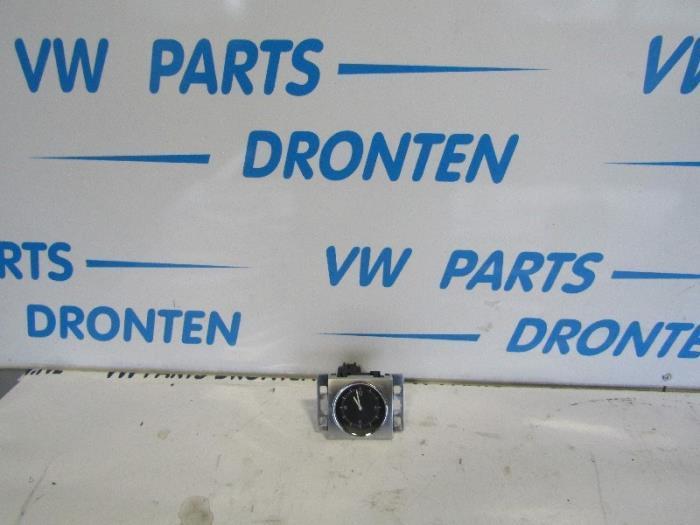 Uurwerk van een Volkswagen Passat, Auto-onderdelen, Overige Auto-onderdelen, Volkswagen, Gebruikt, 3 maanden garantie, Ophalen of Verzenden