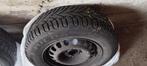 4 winterbanden + Opel Corsa velgen, Ophalen, 14 inch, Gebruikt, Band(en)