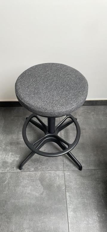 Active sit/stand support chair beschikbaar voor biedingen