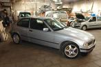 BMW 316 COUPE 25/03/1997  215000 KMS VINTAGE, 5 places, Tissu, Carnet d'entretien, Propulsion arrière