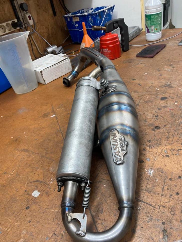 Yasuni R piaggio zip ( ook teruil ), Fietsen en Brommers, Brommers | Tuning en Styling, Zo goed als nieuw, Ophalen