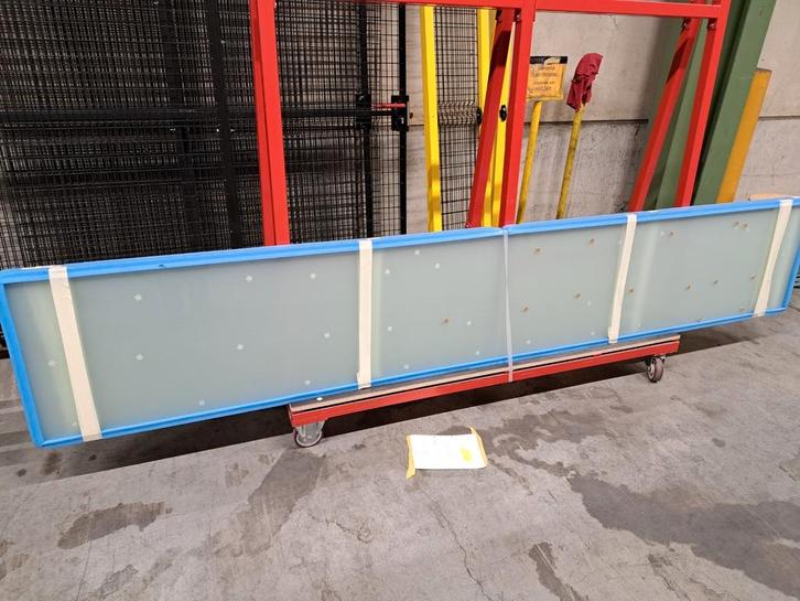 Verre mat 8 mm ; 3,6 x 0,6 m, Bricolage & Construction, Vitres, Châssis & Fenêtres, Neuf, Enlèvement