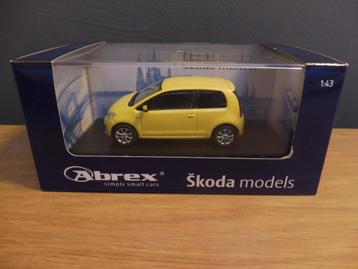 1:43 Abrex Skoda Citigo 3-deurs geel, Enlèvement ou Envoi, Neuf, Voiture