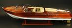 Luxe houten Italiaanse speedboot Riva Aquarama te koop., Ophalen, Zo goed als nieuw