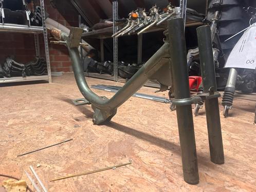 B-klasse Nederlands kader Honda Camino, Fietsen en Brommers, Brommeronderdelen | Oldtimers, Gebruikt, Overige merken, Frame, Ophalen