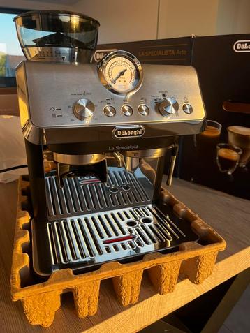 Machine à café NEW De'Longhi EC9155.MB, Enlèvement, Cafetière, Café en grains