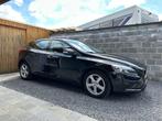 Volvo V40 2.0 D2 Eco Kinetic Led Navi BT Pdc Euro6b, Autos, Achat, Entreprise, Boîte manuelle, Noir