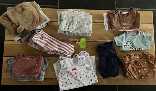 Meisjeskledij maat 50 en 50-56, Enfants & Bébés, Vêtements de bébé | Packs de vêtements pour bébés, Comme neuf, Taille 50, Enlèvement