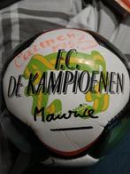 Bal F.C. De Kampioenen gesigneerd/handtekeningen, Ophalen of Verzenden, Zo goed als nieuw