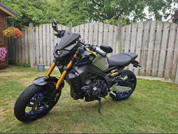 Yamaha MT09-SP met 5674km, Permis Moto A, Plus de 35 kW, Particulier, Échappement sport