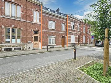 Huis te koop in Namur, 3 slpks disponible aux enchères