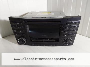 Originele radio/navi Mercedes E-klasse W211 A2118201079 beschikbaar voor biedingen