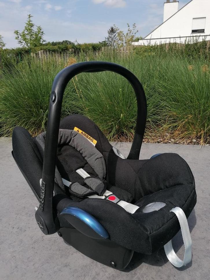 Nette Maxi Cosi Cabriofix in prima staat!, Kinderen en Baby's, Autostoeltjes, Zo goed als nieuw, Maxi-Cosi, 0 t/m 13 kg, Autogordel of Isofix