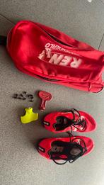 Rode spikes maat 38,5 amper gedragen, Sport en Fitness, Ophalen, Zo goed als nieuw, Spikes