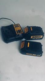 1 Lader en 2 batterijen van het merk DeWalt, Ophalen, Gebruikt