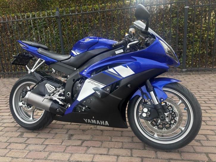Yamaha R6, Motos, Motos | Yamaha, Entreprise, Sport, plus de 35 kW, 4 cylindres, Permis Moto A, Enlèvement