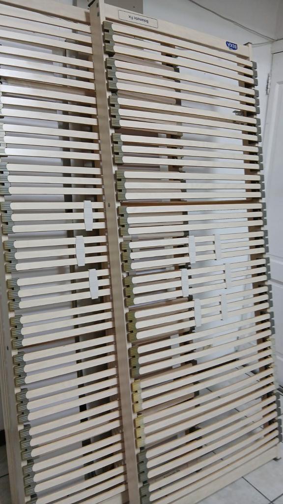 Beka bedbodems op poten van 160x200 cm met instelbare stevig, Huis en Inrichting, Slaapkamer | Matrassen en Bedbodems, Gebruikt