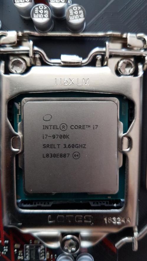 Computer onderdelen te koop, Computers en Software, Processors, Zo goed als nieuw, 3 tot 4 Ghz, Ophalen of Verzenden