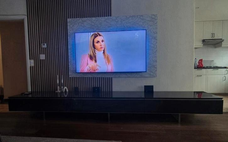 Groot modern tv-meubel 360 cm, Huis en Inrichting, Kasten |Televisiemeubels, Gebruikt, 200 cm of meer, 50 tot 75 cm, Ophalen