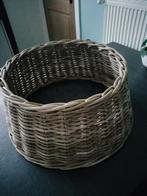 Rieten kerstboomrok, Huis en Inrichting, Woonaccessoires | Schalen en Manden, Ophalen, Zo goed als nieuw, Rond