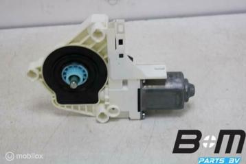 Raammotor rechtsachter Audi SQ5 8R 8K0959812A beschikbaar voor biedingen