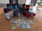 Pokémon Dozen (ETBS) met 500+ kaarten, Ophalen of Verzenden, Zo goed als nieuw