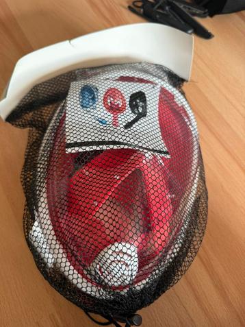 Snorkelmasker beschikbaar voor biedingen