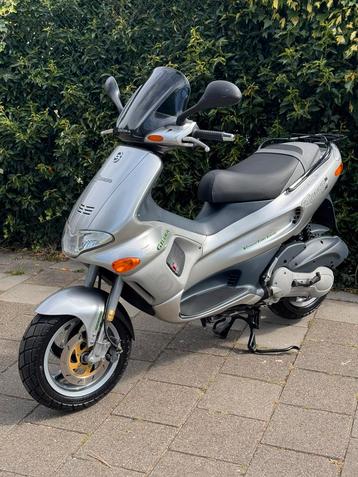 Gilera Runner 180cc FXR 2-takt 10.000km // piaggio aprilia beschikbaar voor biedingen