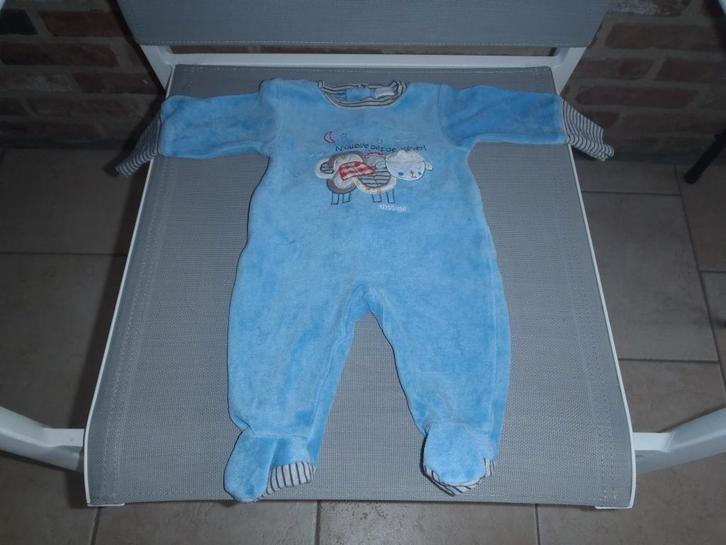 pyjama maat 50, Kinderen en Baby's, Babykleding | Maat 50, Zo goed als nieuw, Jongetje, Nacht- of Onderkleding, Ophalen of Verzenden