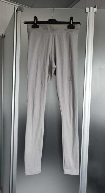 Legging - Adidas - Zara - Grijs - Maat 36 - Sport - €7