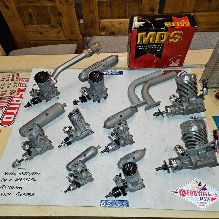 Partij  MDS motoren., Hobby en Vrije tijd, Modelbouw | Radiografisch | Vliegtuigen, Zo goed als nieuw, Nitro, RTF (Ready to Fly)