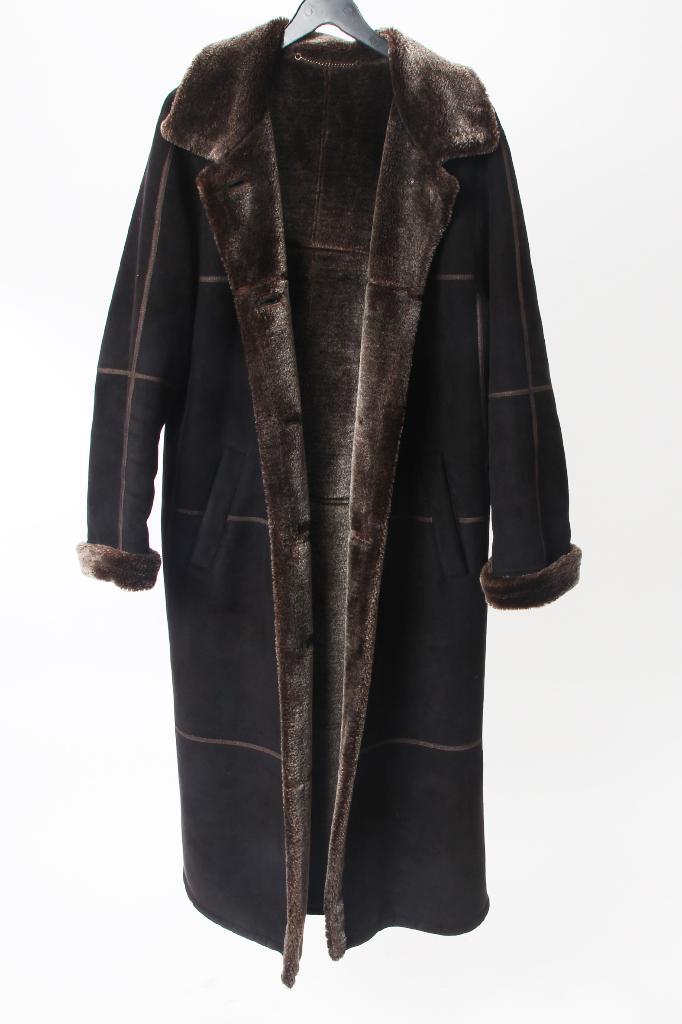 Lange jas Baronia Von Gollas  xl, Kleding | Dames, Jassen | Winter, Zo goed als nieuw, Maat 46/48 (XL) of groter, Zwart, Ophalen of Verzenden