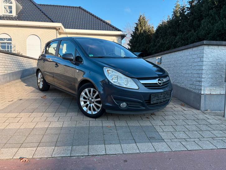 Opel corsa 1.2 benzine uit 2008 met 128.000km, Autos, Opel, Entreprise, Achat, Corsa, Jantes en alliage léger, Essence, Enlèvement