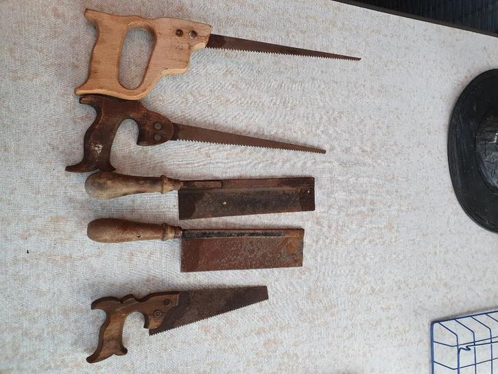 Kleine zaagjes antiek - 3 EUR per stuk, Antiek en Kunst, Antiek | Gereedschap en Instrumenten, Ophalen of Verzenden